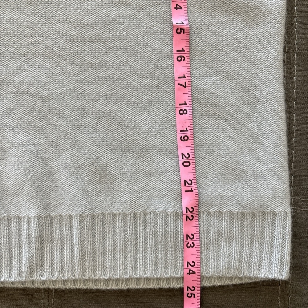 TSESAY Women's 100% cashmere Gray Knit Top. M - Picture 5 of 7
